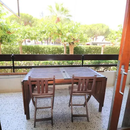 Apartment 3 Pieces En Rdc, 100m De La Plage, Terrasse, Parking Prive, 6 Couchages, Confort - Fr-1-307-160 *